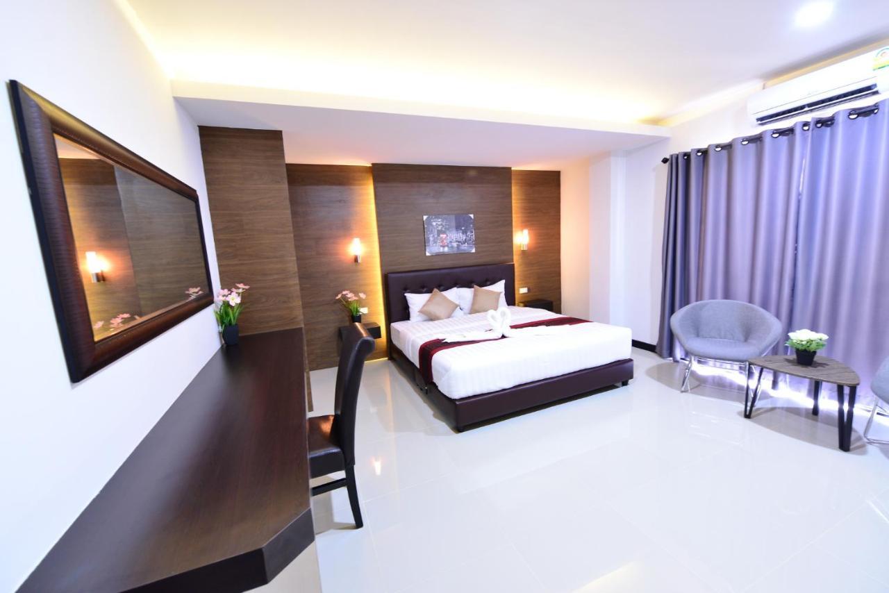 סקון נקהון The Room Boutique Hotel מראה חיצוני תמונה