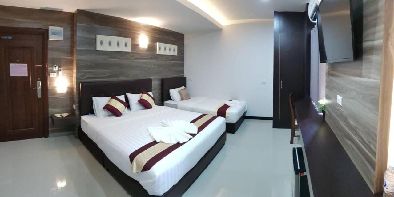 סקון נקהון The Room Boutique Hotel מראה חיצוני תמונה