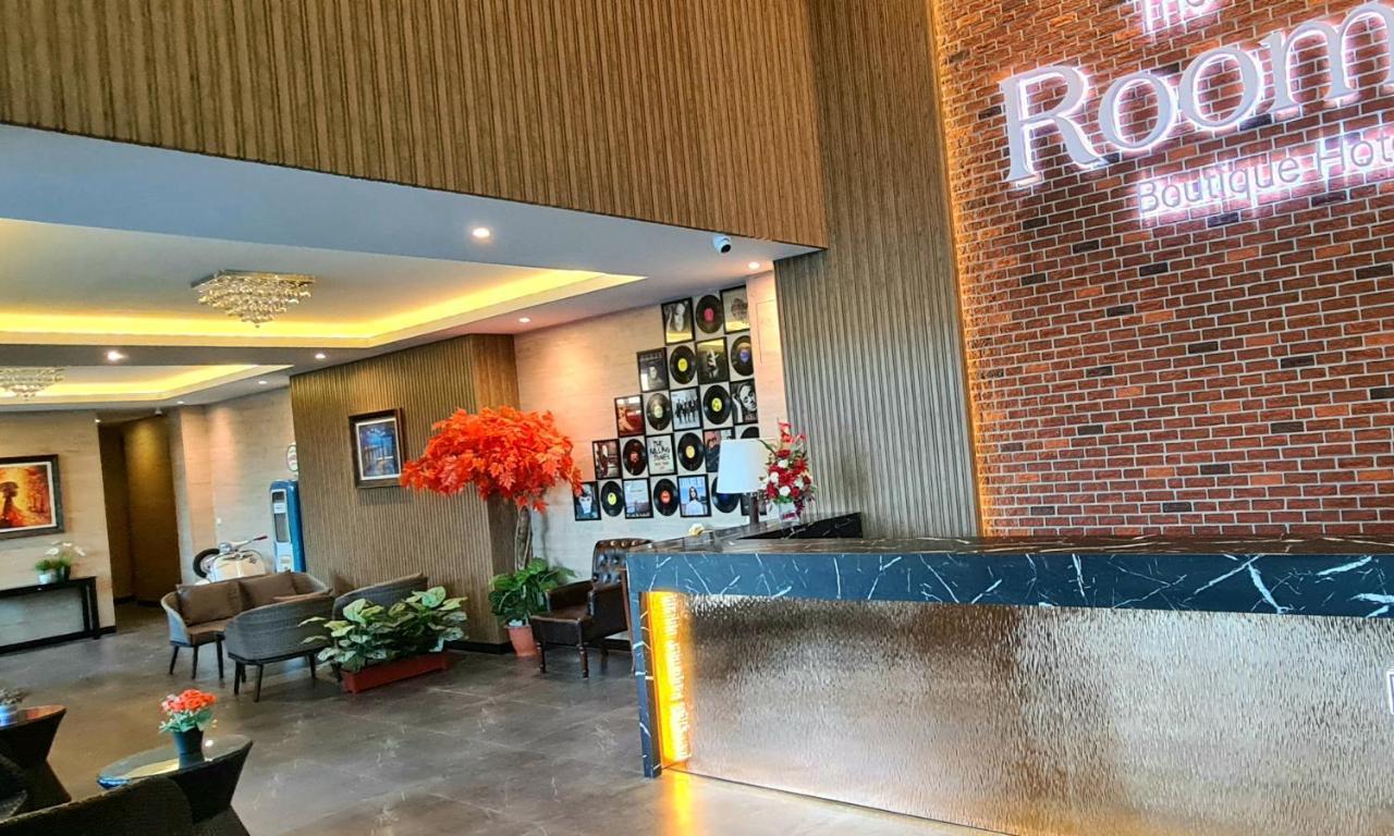 סקון נקהון The Room Boutique Hotel מראה חיצוני תמונה