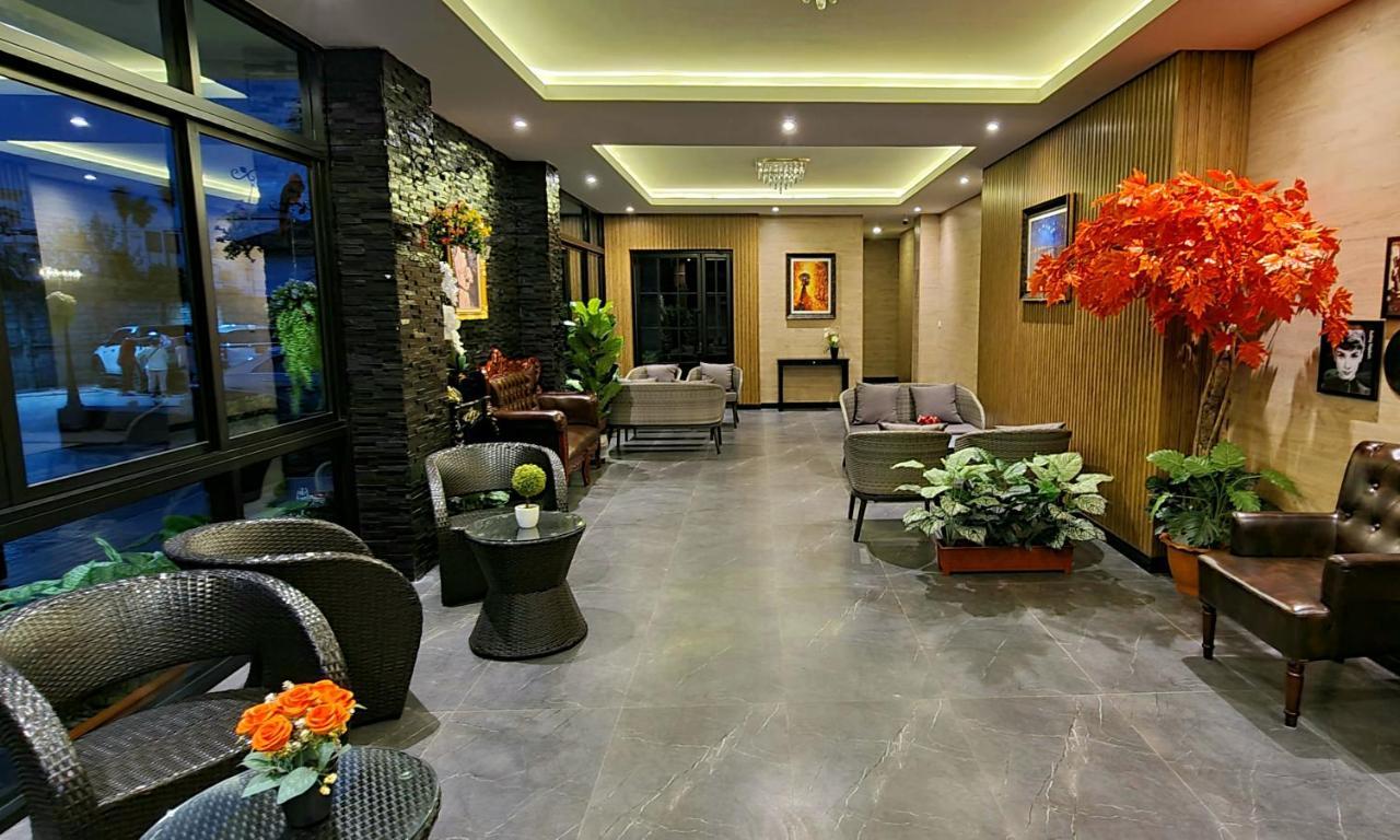 סקון נקהון The Room Boutique Hotel מראה חיצוני תמונה
