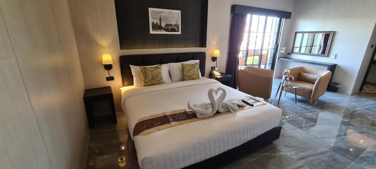 סקון נקהון The Room Boutique Hotel מראה חיצוני תמונה