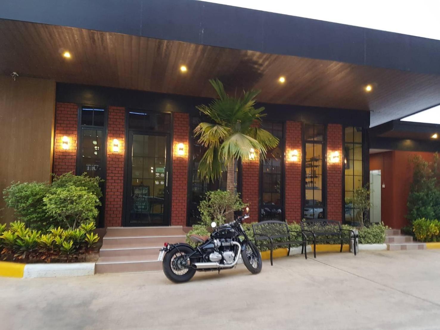 סקון נקהון The Room Boutique Hotel מראה חיצוני תמונה